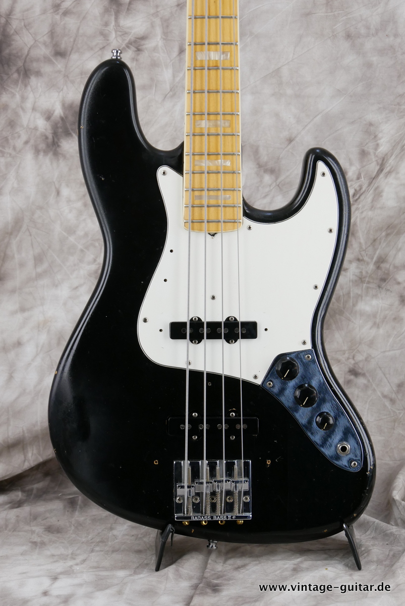 Fender_Jazz_Bass_USA_black_1975-003.JPG