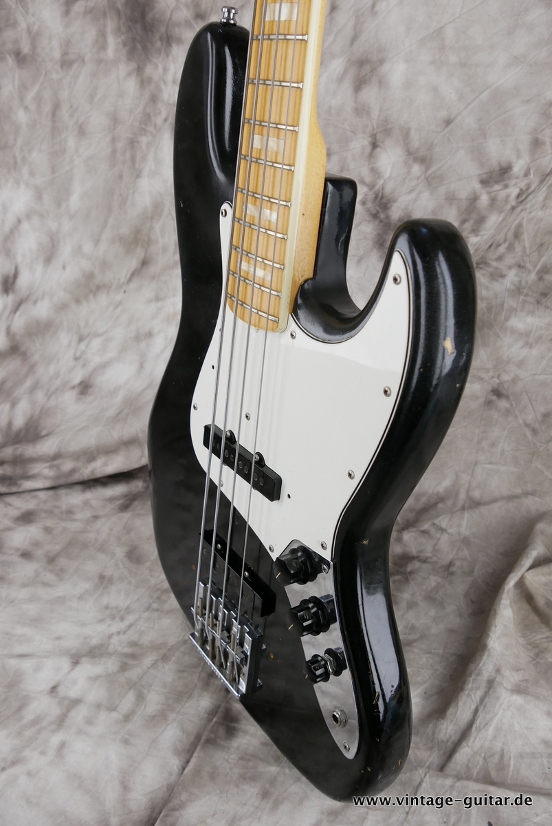 Fender_Jazz_Bass_USA_black_1975-006.JPG