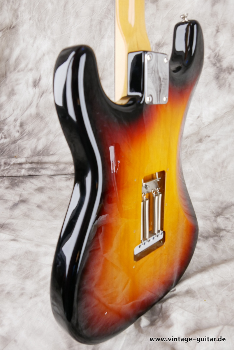 Fender_Stratocaster_classic_60s_Mexico_sunburst_2009-007.JPG
