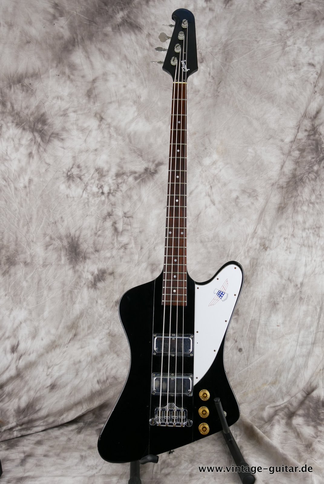 Gibson-Thunderbird-76-1979-black-001.JPG