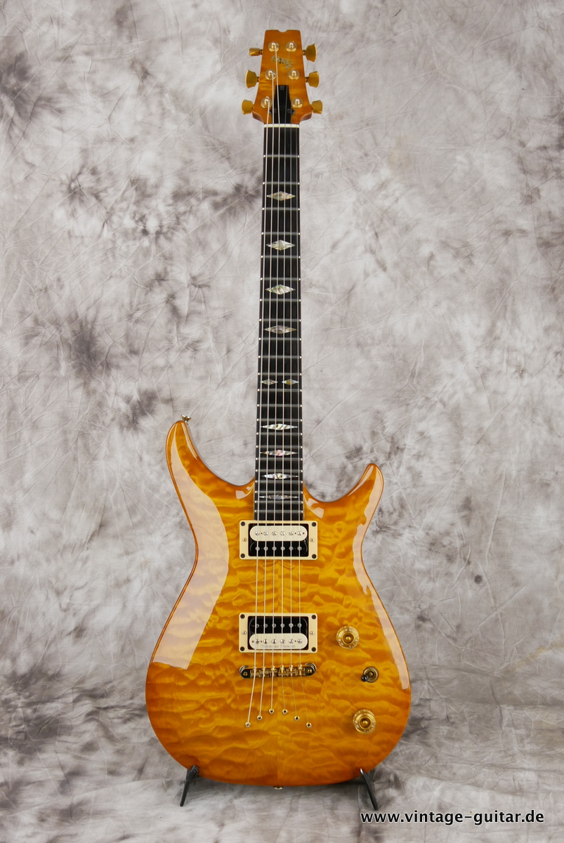 img/vintage/4518/GMP_Pre_Elite_amber_quilted_maple_top_1990-001.JPG