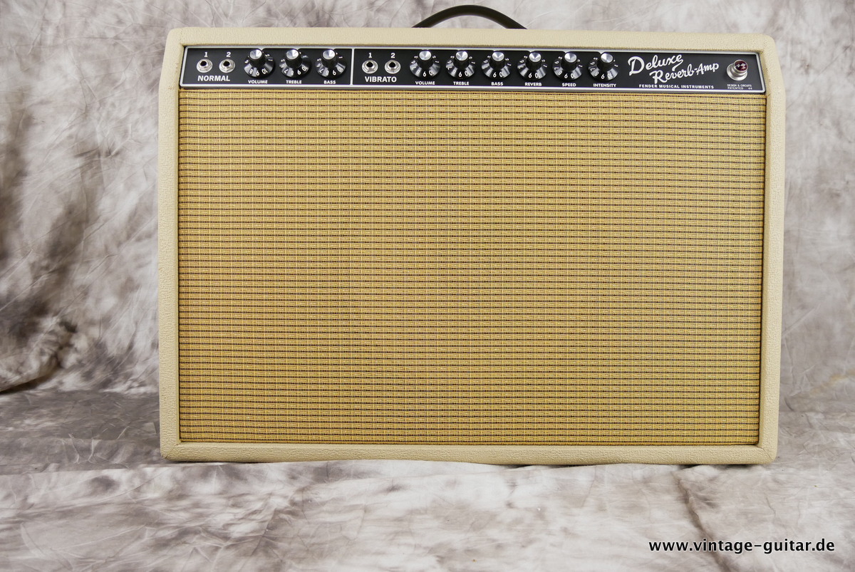 img/vintage/4519/Fender_Deluxe_Reverb_limited_edition_blonde_1994-001.JPG