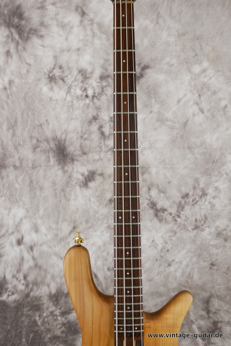 Warwick_Streamer_first_series_natural_1984-011.JPG