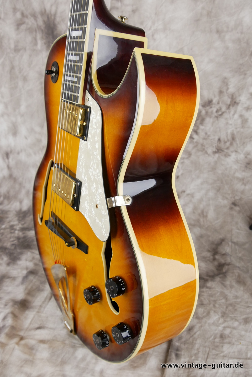 img/vintage/4522/Hoyer_57_STB_sunburst_Czech_Republic_1990-006.JPG