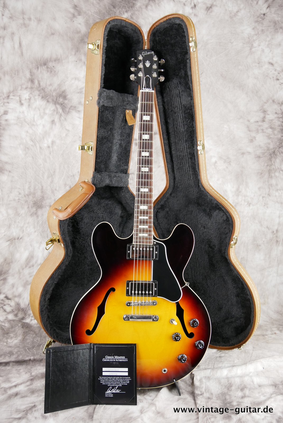 Gibson-ES-335-TD-Memphis-block-inlays-013.JPG