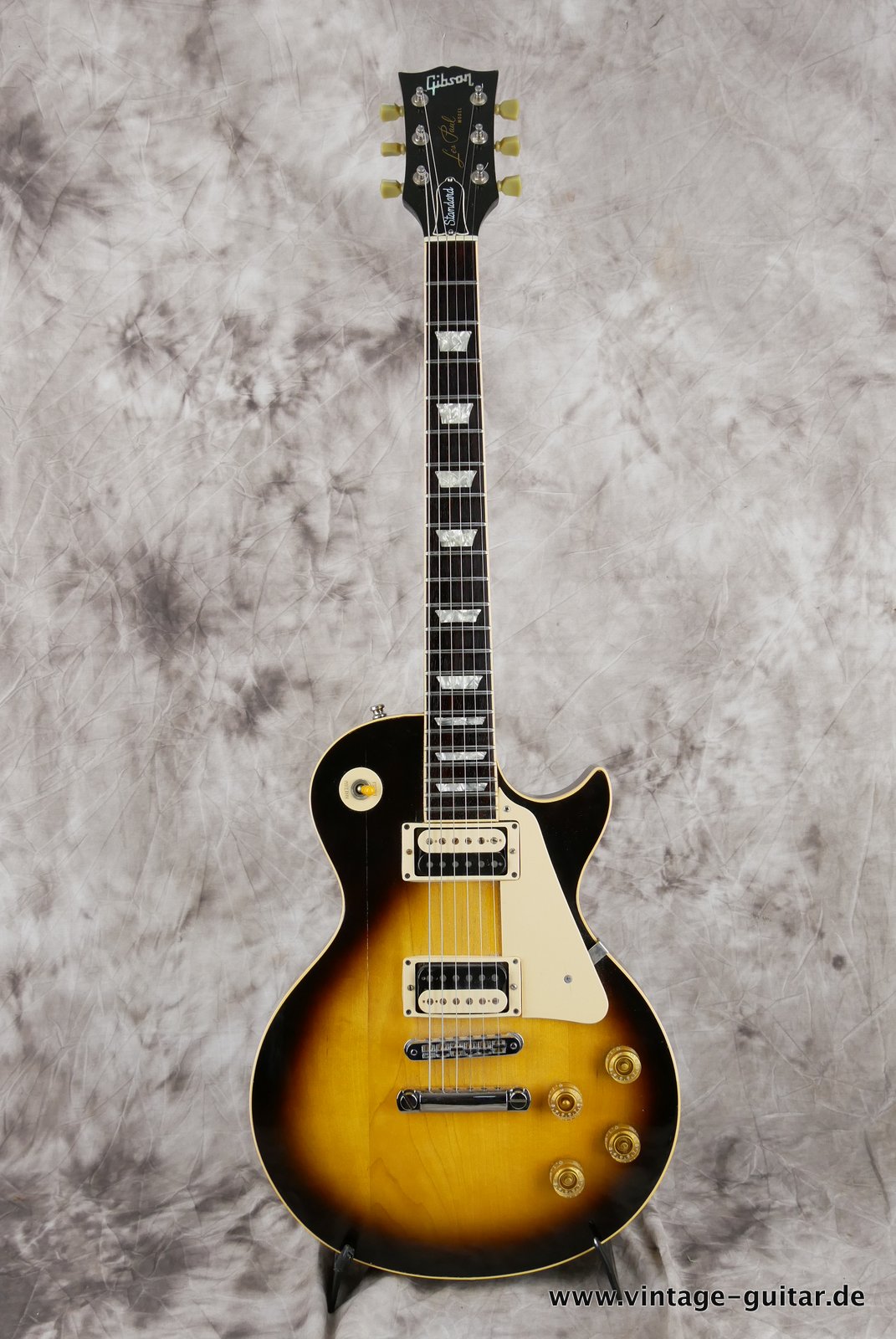 Gibson-Les-Paul-Standard-1981-tobacco-sunburst-001.JPG