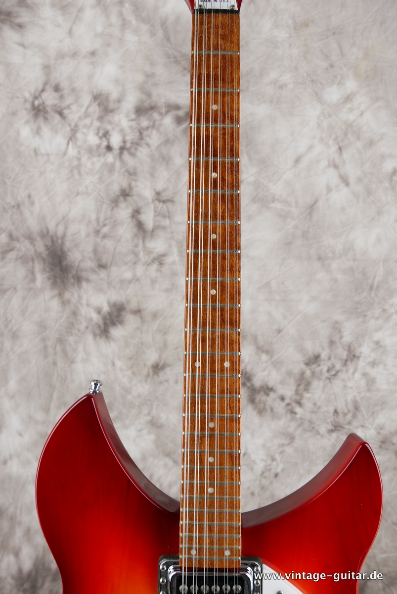 Rickenbacker_330_12_fireglow_2008-011.JPG