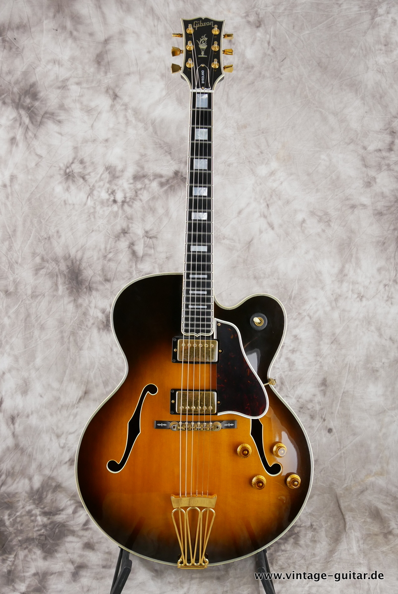 Gibson_Byrdland_Master_Model_sunburst_1990-001.JPG