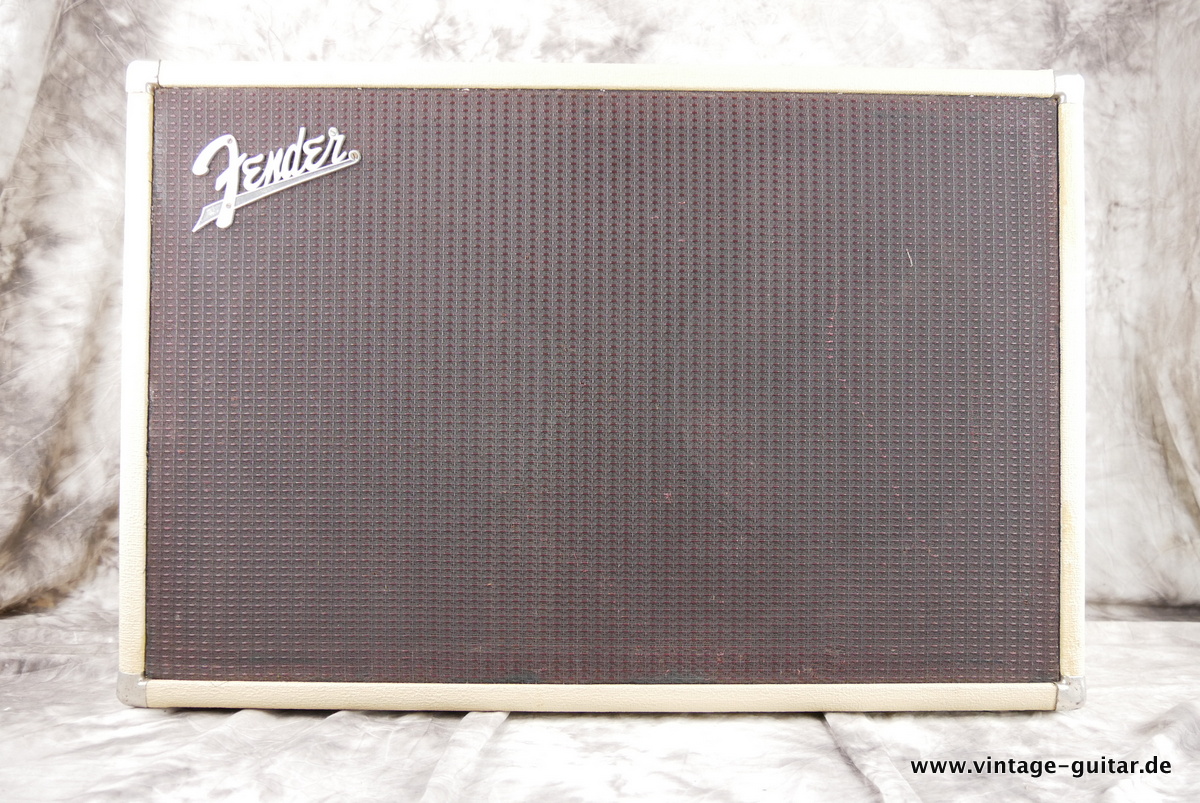 img/vintage/4546/Fender_Bassman_Top_Cab_white_1961-009.JPG