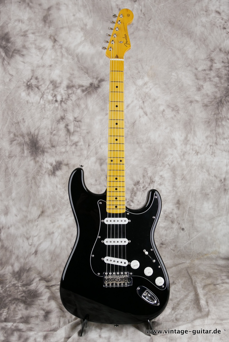 Fender_Stratocaster_ST_57_Reissue_MIJ_Japan_black_2012-001.JPG