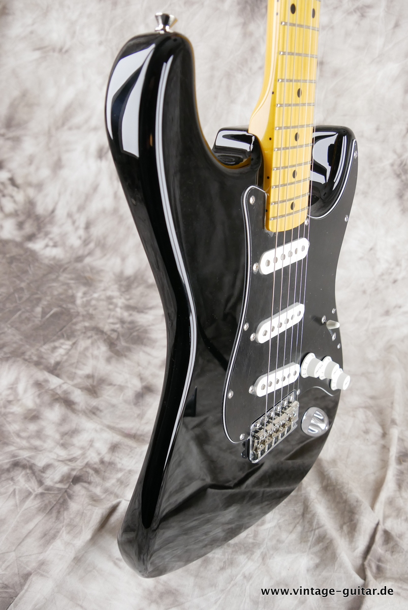 Fender_Stratocaster_ST_57_Reissue_MIJ_Japan_black_2012-005.JPG