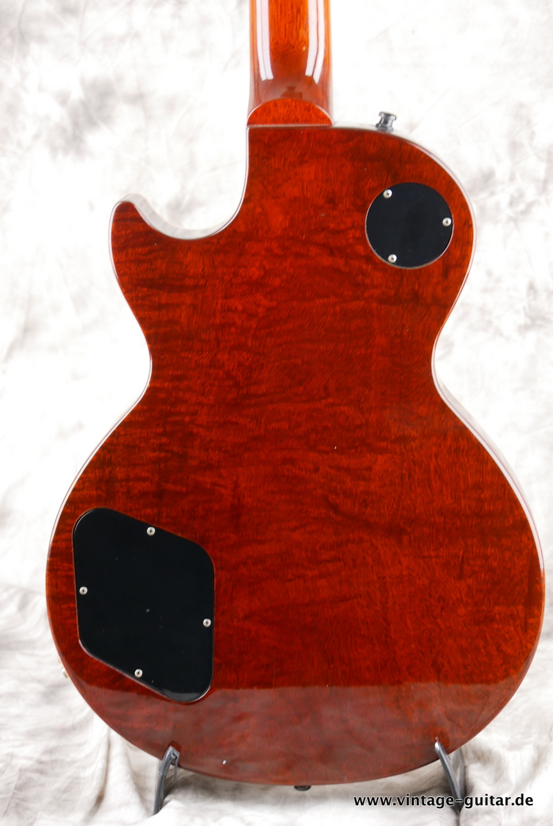 img/vintage/4552/Gibson_Les_Paul_Standard_Plus_flamed_back-amber_2002-004.JPG