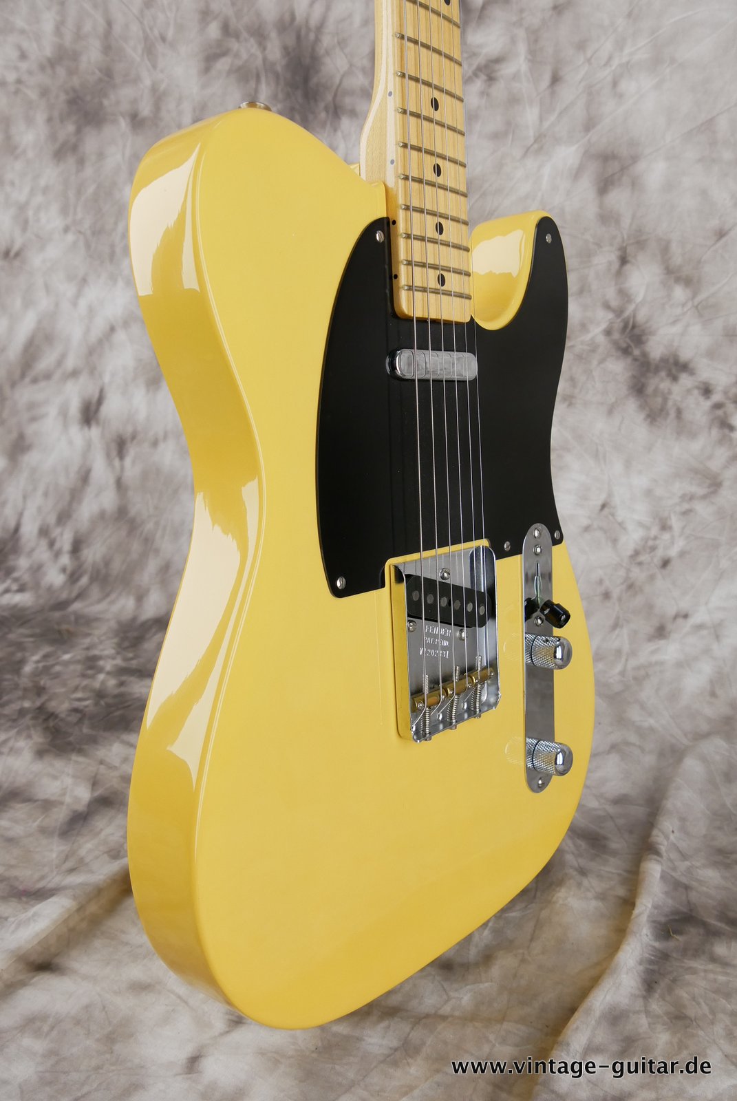 Fender-Telecaster-AVRI-52-2012-005.JPG