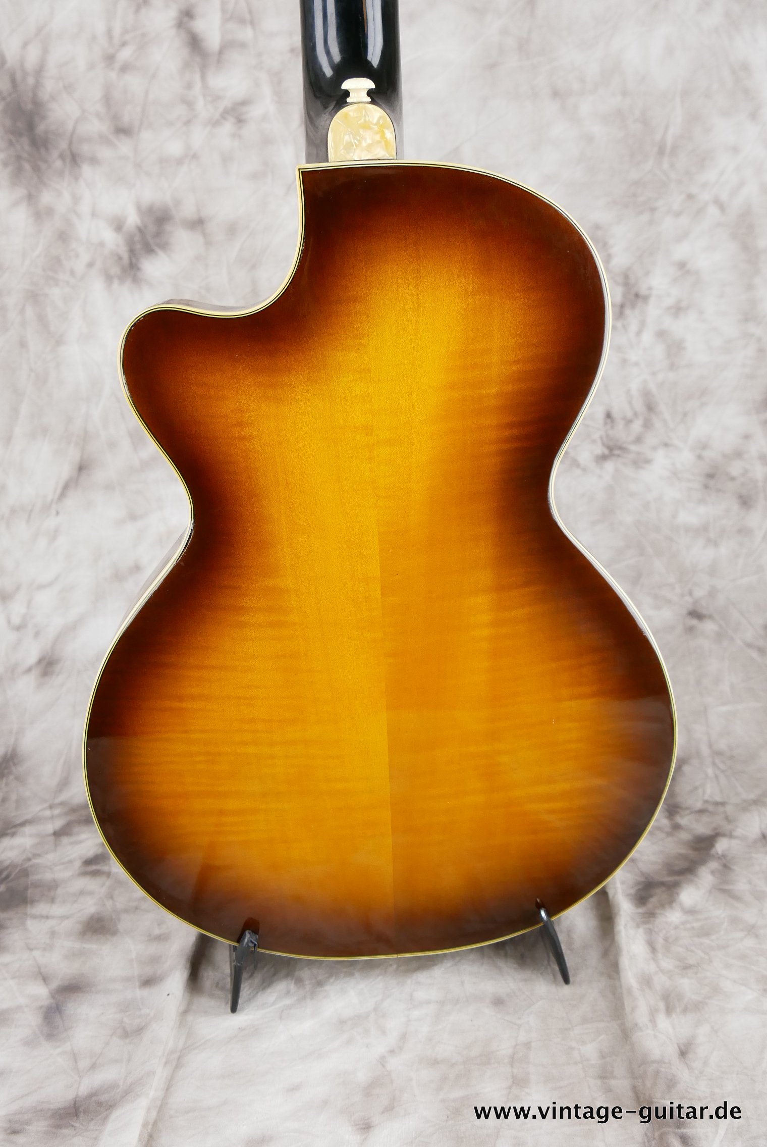 Hofner-Hoefner-Club-50-1970-004.JPG