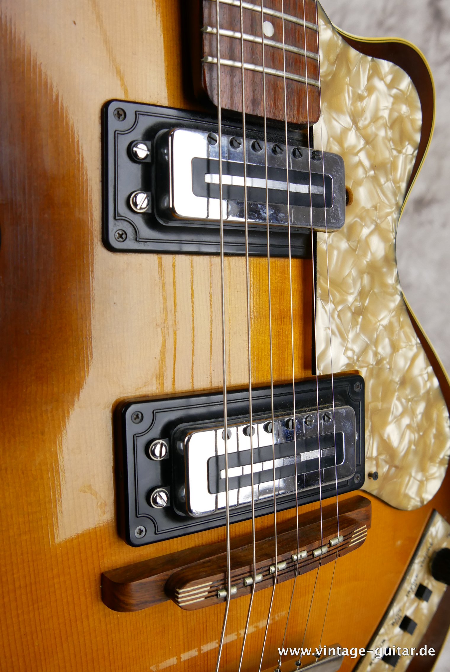 Hofner-Hoefner-Club-50-1970-014.JPG