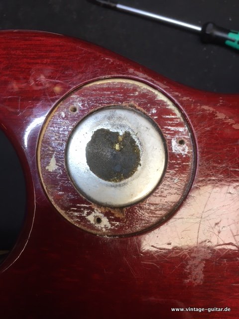 img/vintage/4561/Ibanez_AR_100_super_58_sunburst_1982-024.JPG
