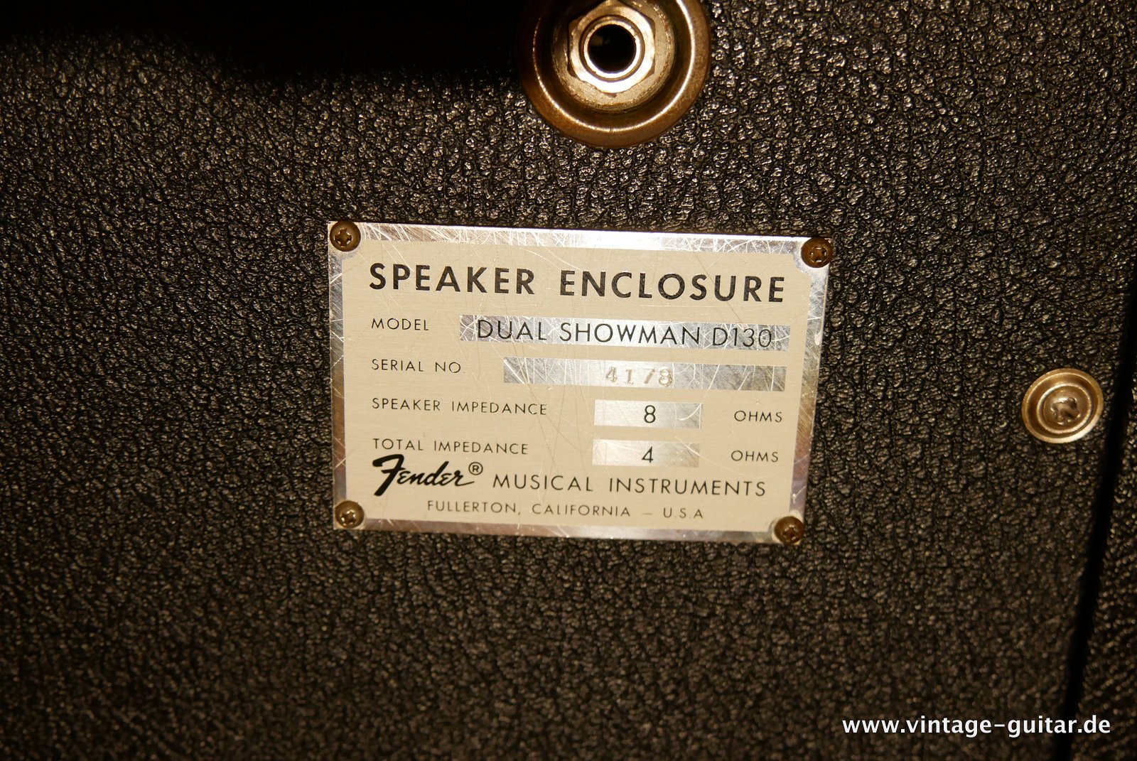 Fender-Showman-top-and-cabinet-1973-006.JPG