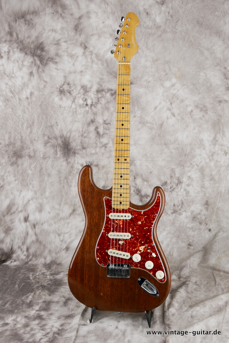 Cimar_Stratocaster_natural_1980-001.JPG