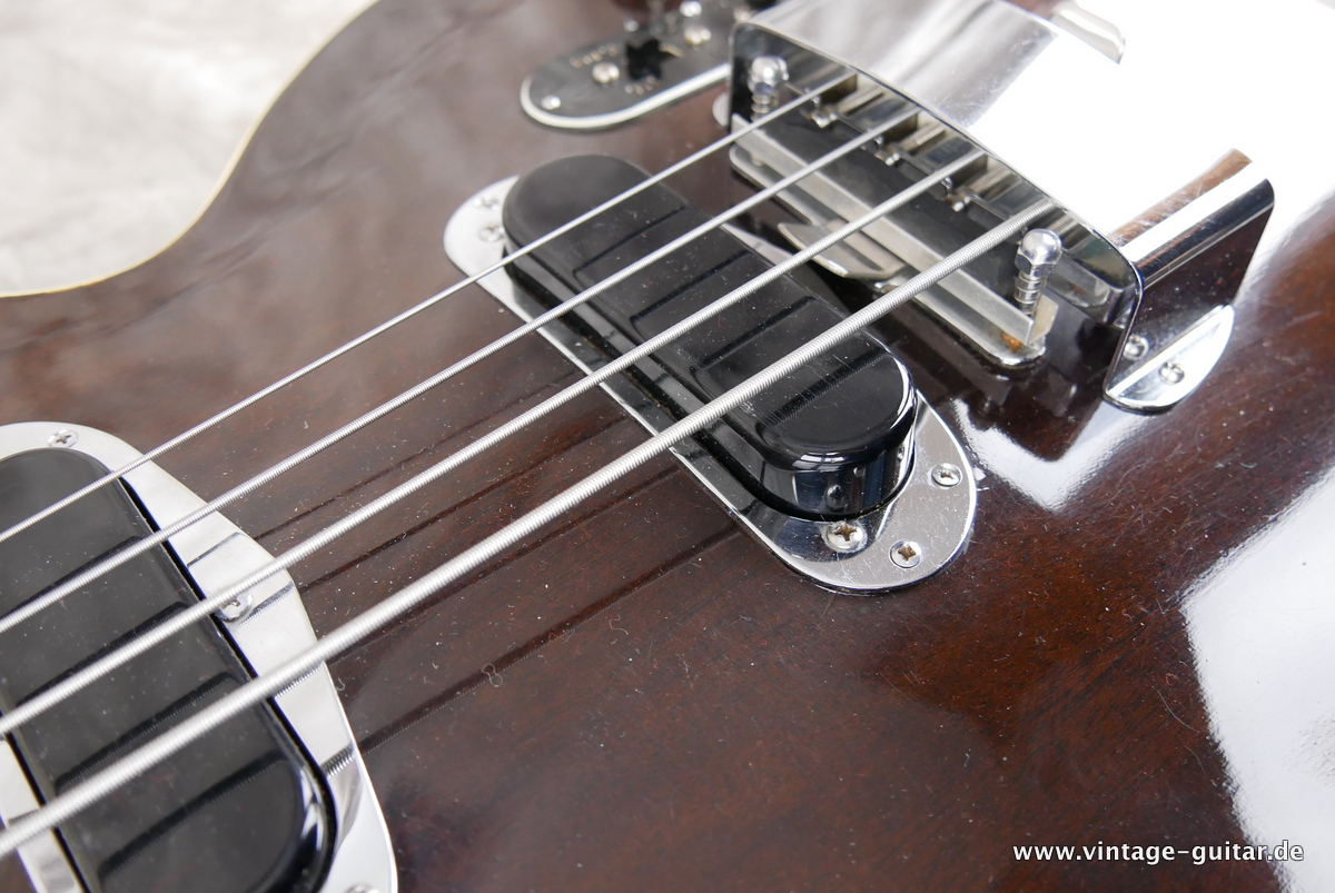 Ibanez_2373_Professional_bass_walnut_1975-014.JPG