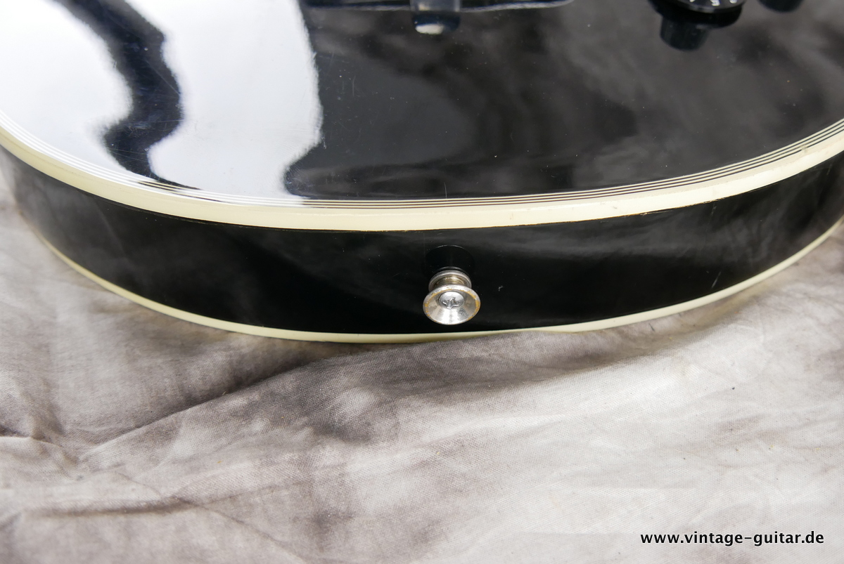 img/vintage/4572/Ibanez_2350_B_Les_Paul_Bass_black_1975-017.JPG
