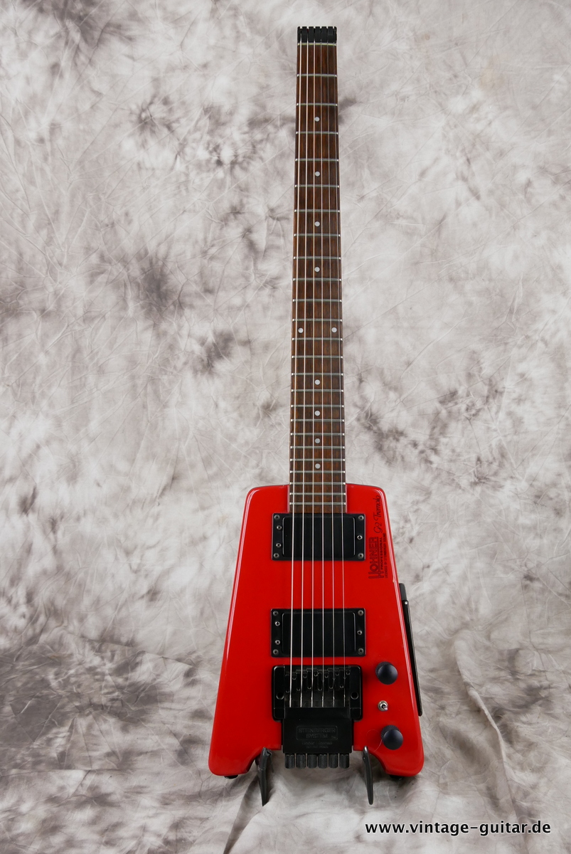 Hohner_Professional_G2_Tremolo_red_1985-001.JPG