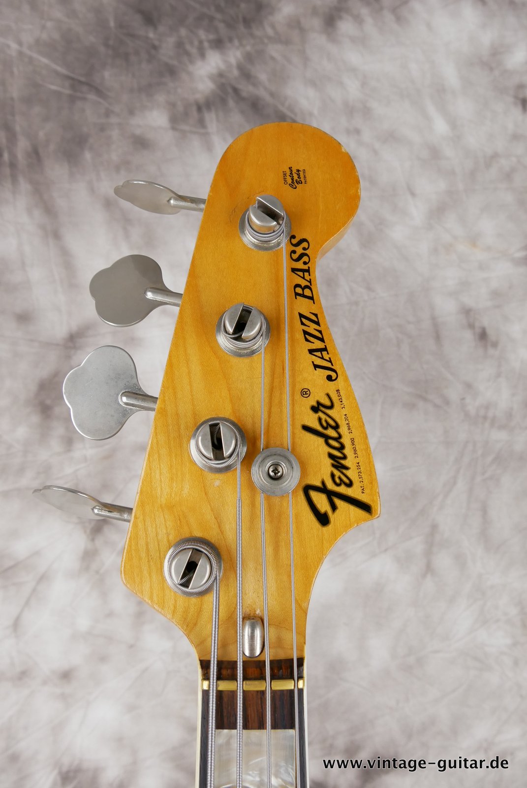 img/vintage/4589/Fender-Jazz-Bass-1976-sunburst-005.JPG