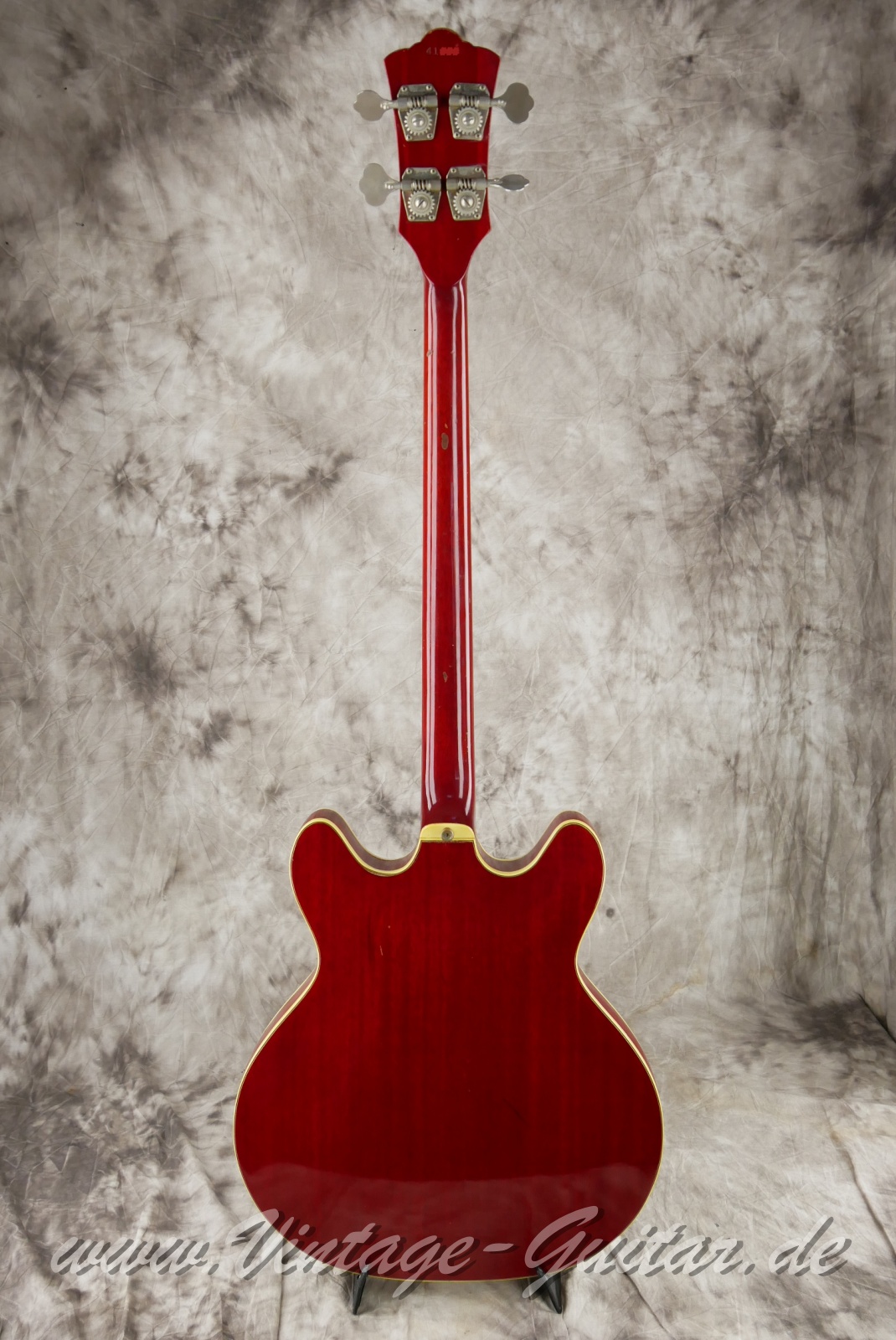 img/vintage/4590/Guild_starfire_bass_1965_cherry_usa-002.JPG