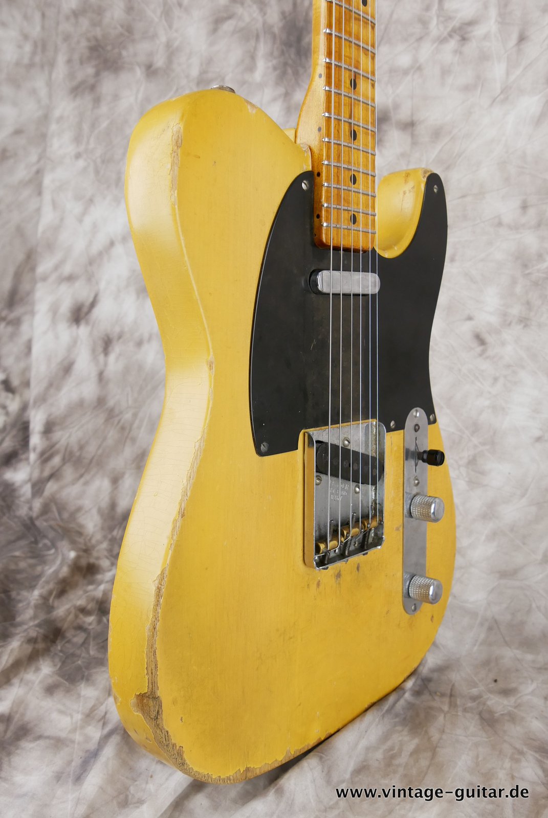 img/vintage/4591/Fender-Broadcaster-1950-005.JPG