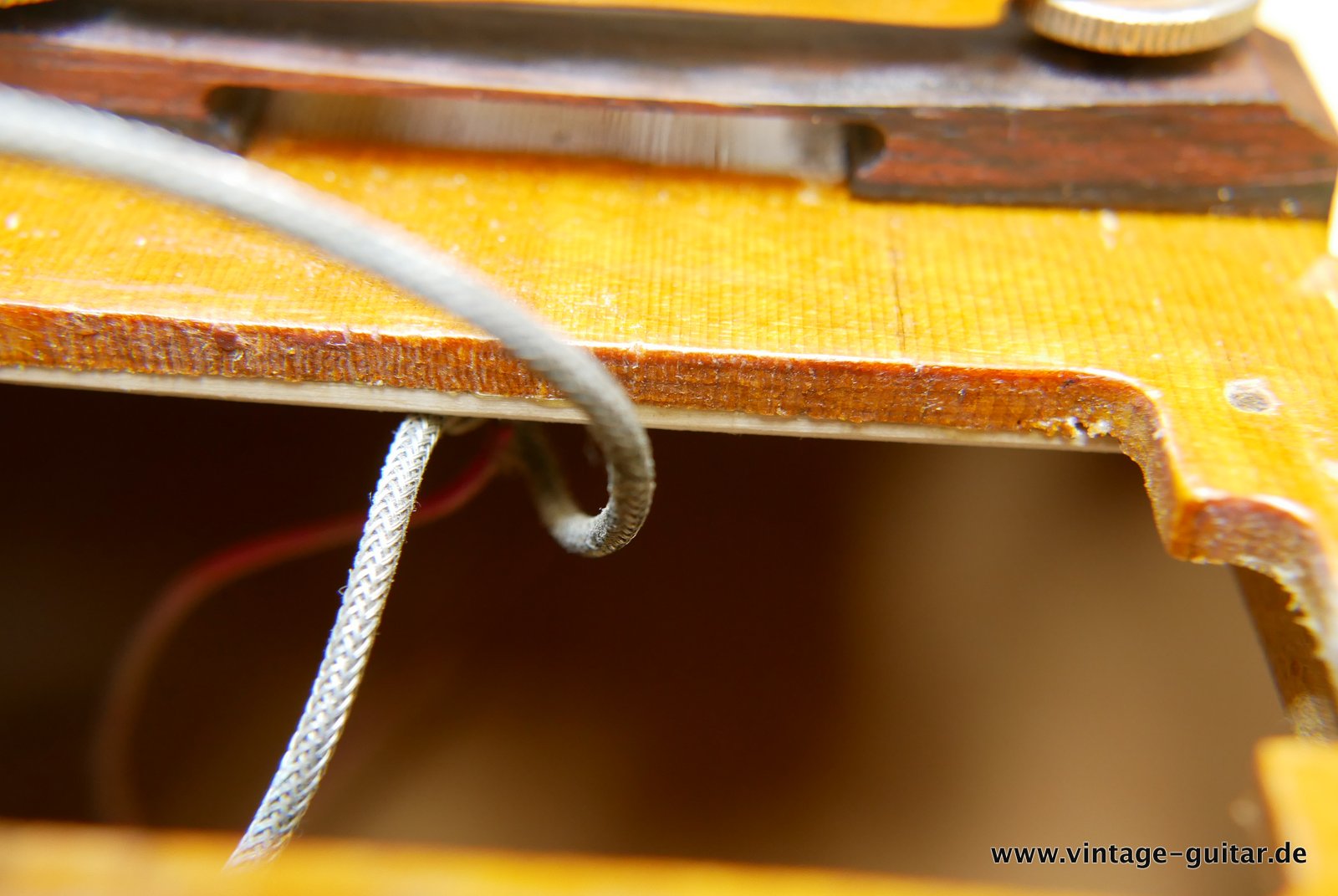 img/vintage/4596/Gibson_L_5_CES_Custom_sunburst_1969-023.JPG