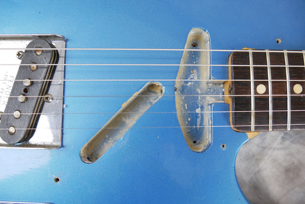 img/vintage/4599/Fender_Esquire_ice_blue_refinish_EX_Pete_Anderson_1959-018.JPG