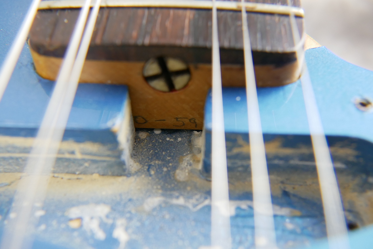 img/vintage/4599/Fender_Esquire_ice_blue_refinish_EX_Pete_Anderson_1959-020.JPG