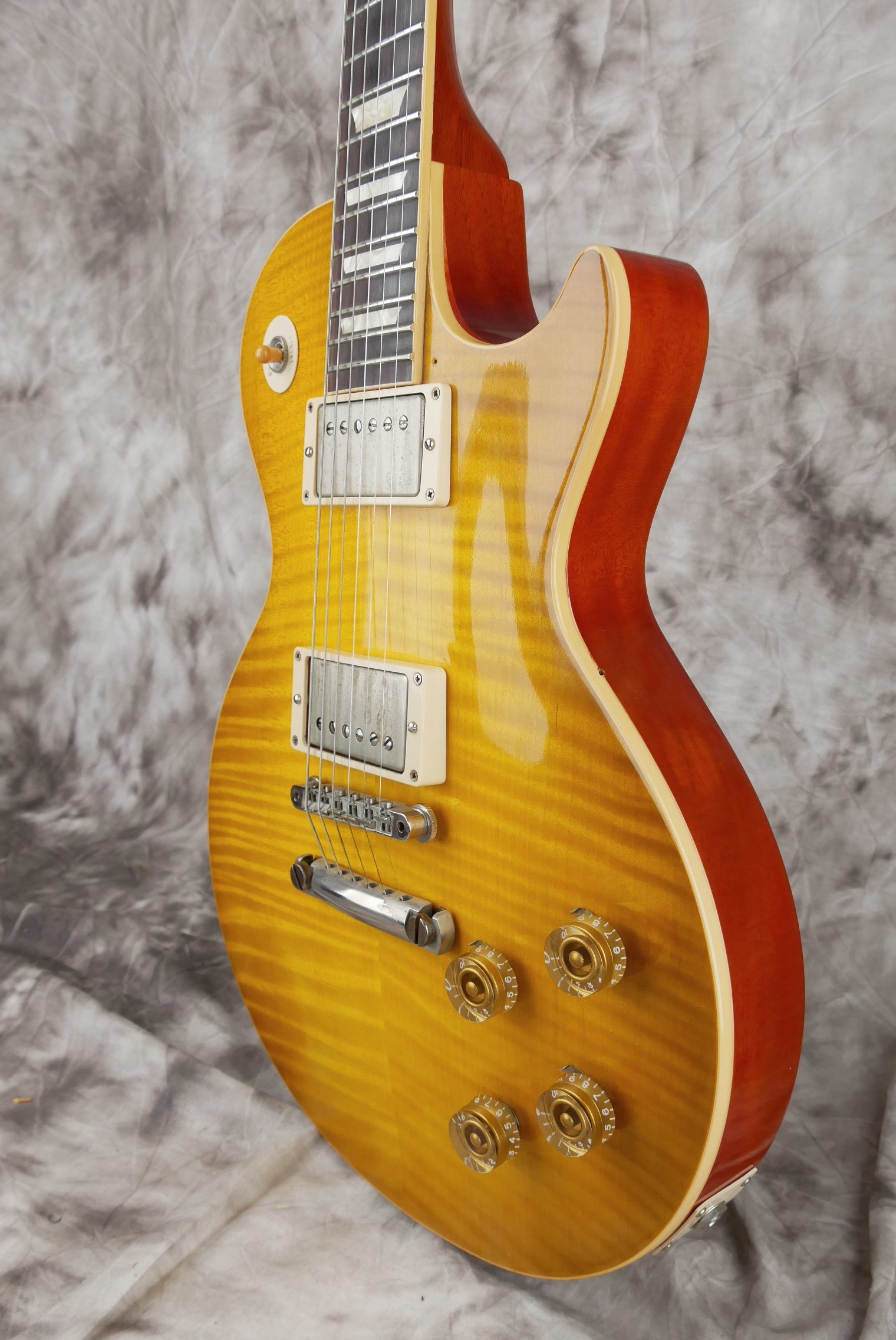Gibson-Les-Paul-Kossoff-VOS-limited-edition-2012-006.JPG