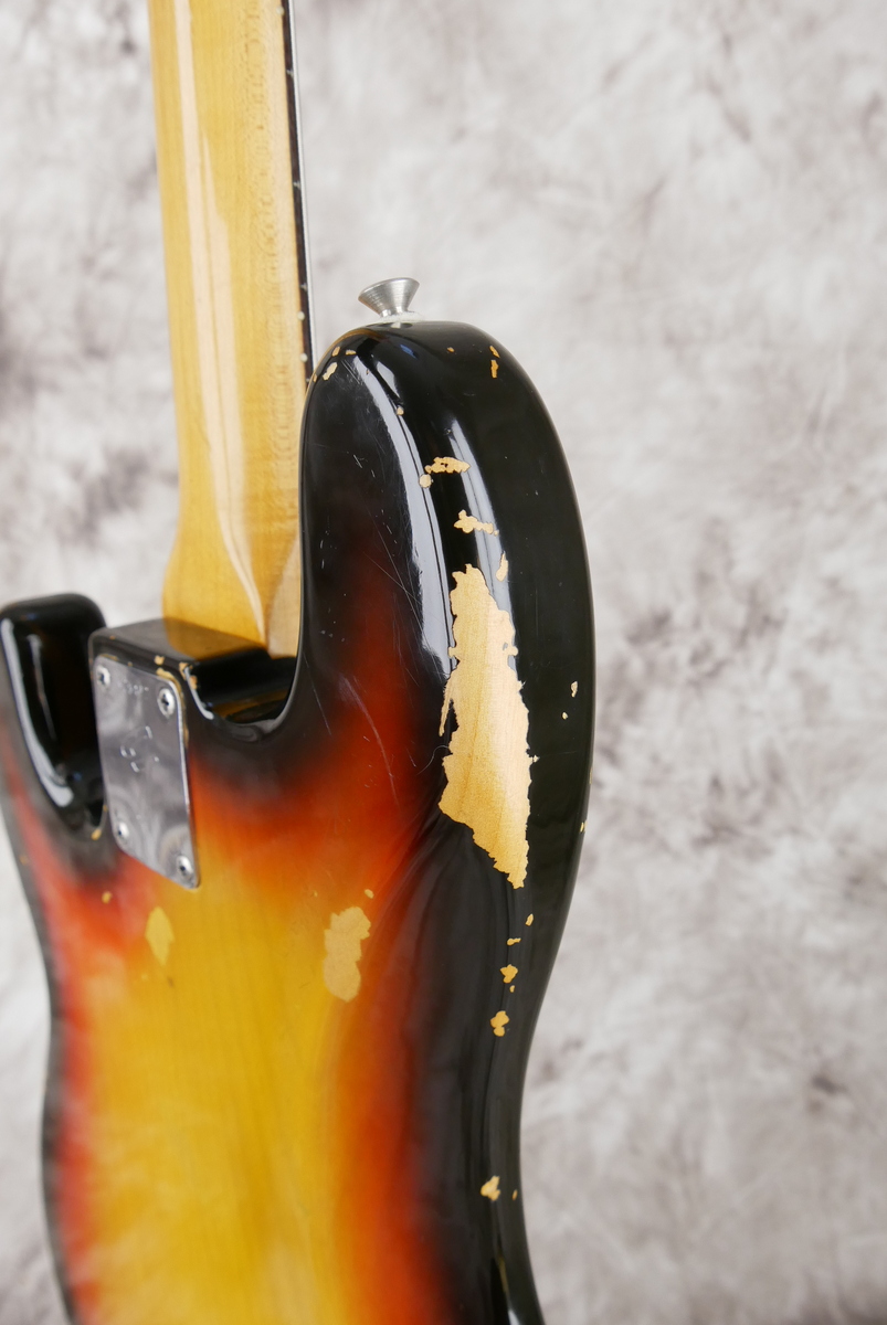 Fender_Precision_Bass_USA_sunburst_1966-016.JPG