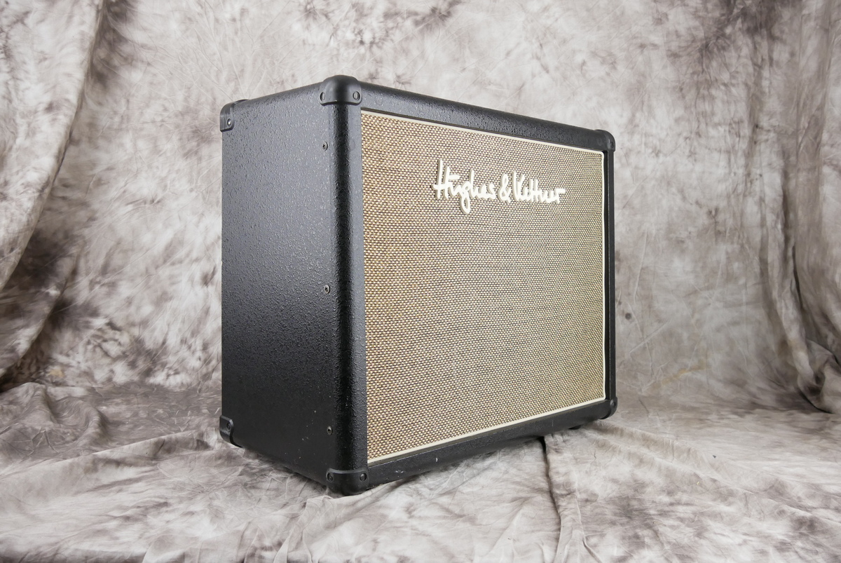 Hughes_and_Kettner_Tube_edition_20th_anniversary_2005-004.JPG