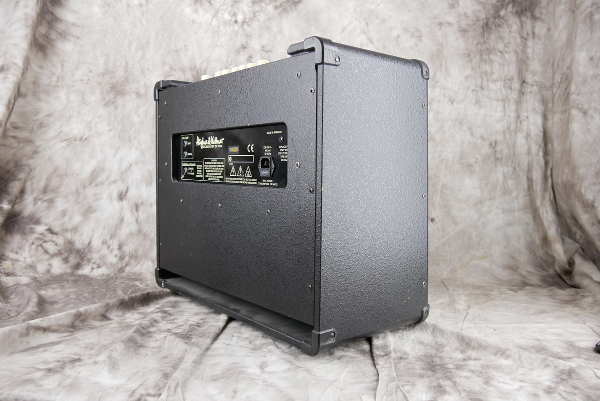 img/vintage/4603/Hughes_and_Kettner_Tube_edition_20th_anniversary_2005-007.JPG