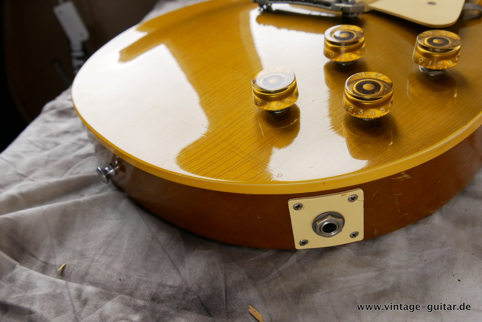 Gibson-Les-Paul-1954-goldtop-022.JPG