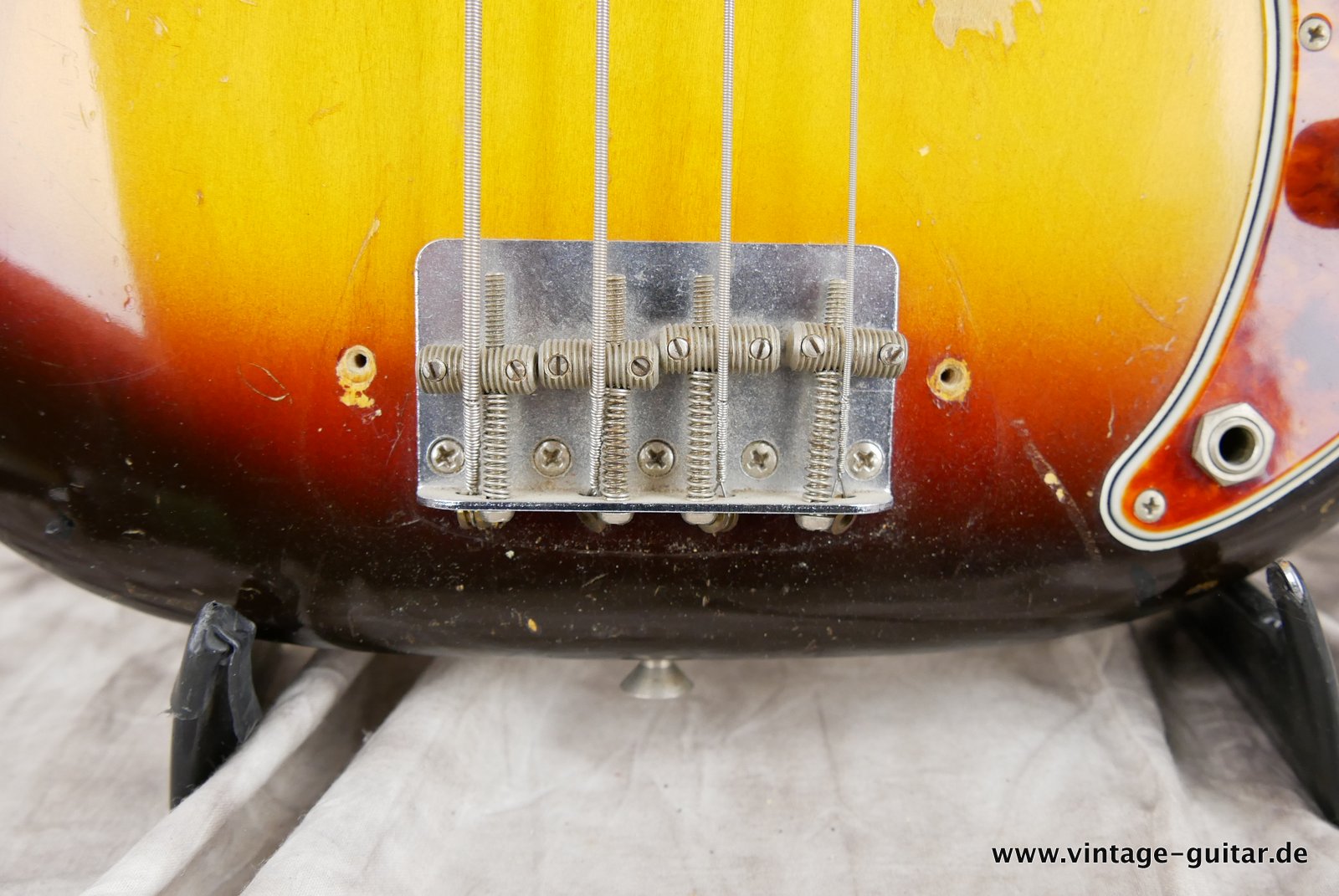 Fender-Precision-Bass-1961-Slapboard-John-Entwistle-014.JPG