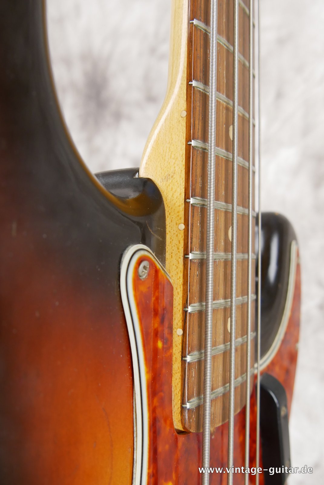 Fender-Precision-Bass-1961-Slapboard-John-Entwistle-016.JPG