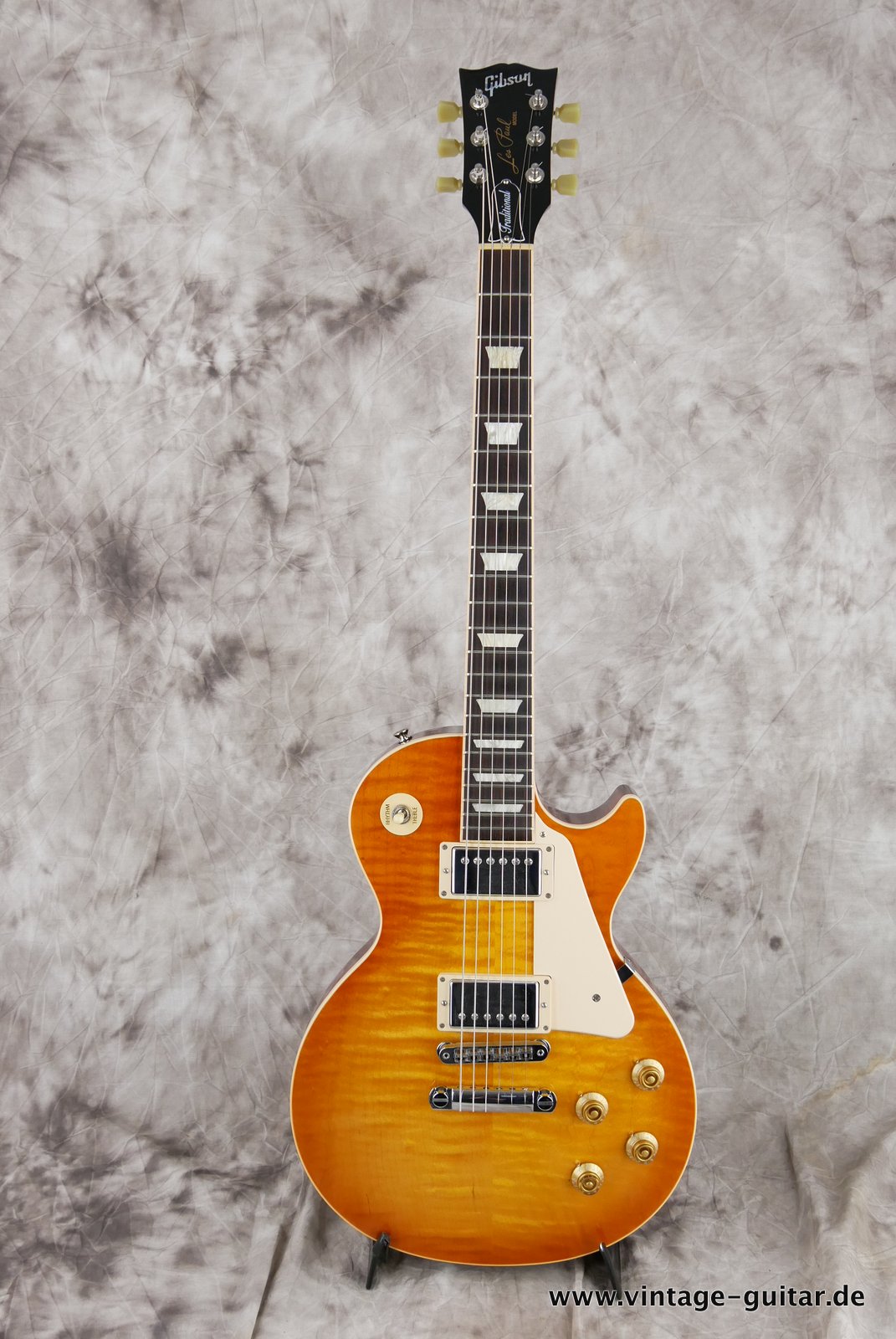 Gibson-Les-Paul-Traditional-2016-001.JPG