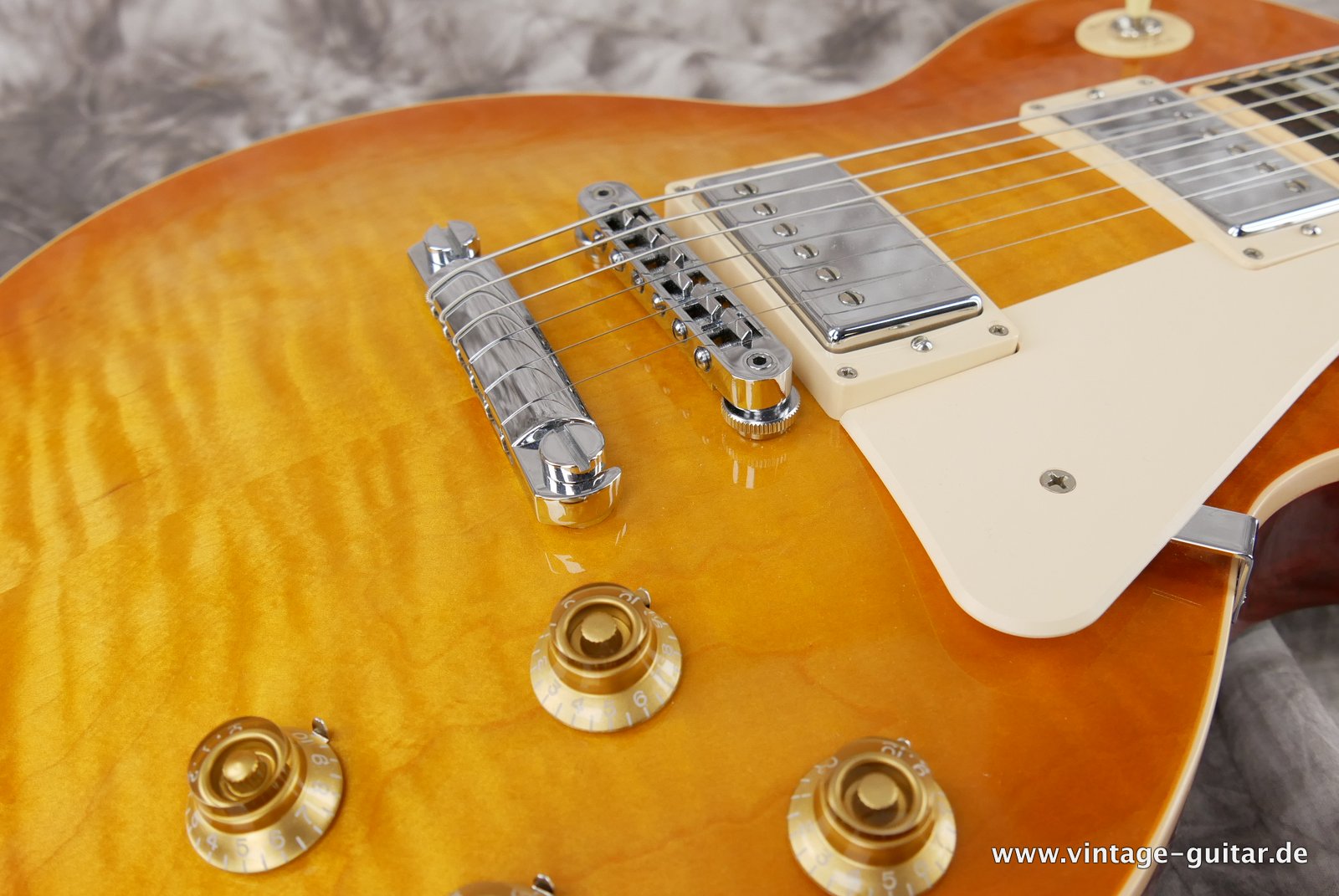 Gibson-Les-Paul-Traditional-2016-009.JPG