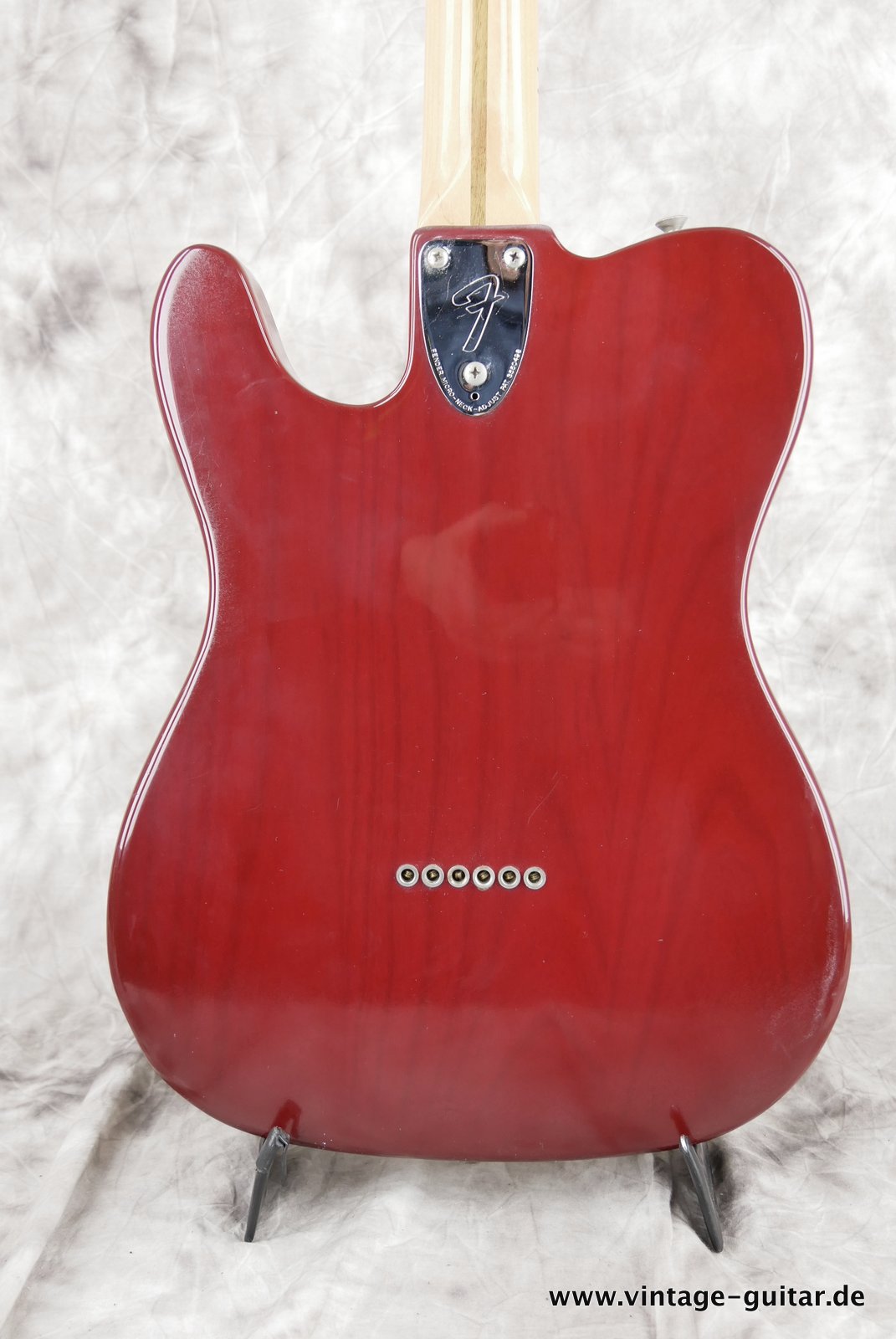 Fender-Telecaster-Custom-1980-Marocco-Red-004.JPG