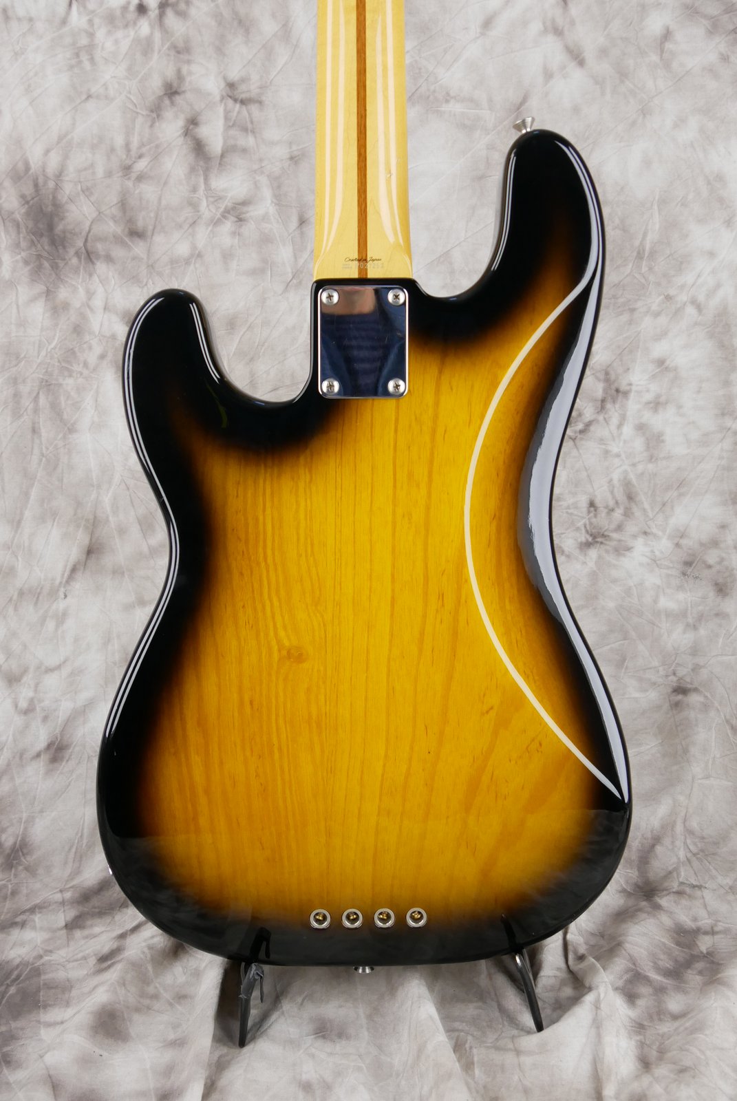 Fender-Precision-Sting-Signature-Bass-53-2000-012.jpg