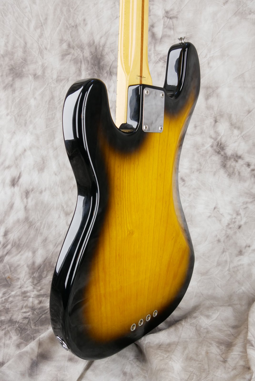 Fender-Precision-Sting-Signature-Bass-53-2000-015.jpg