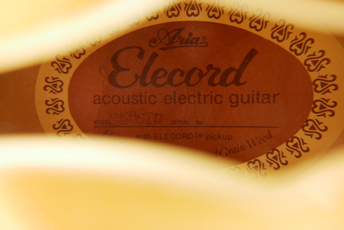 img/vintage/4636/Aria_FEB_STD_acoustic_bass_natural_1993-014.JPG