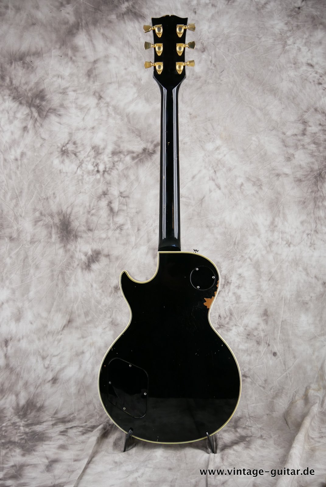 Gibson-Les-Paul-Custom-1974-black-003.JPG