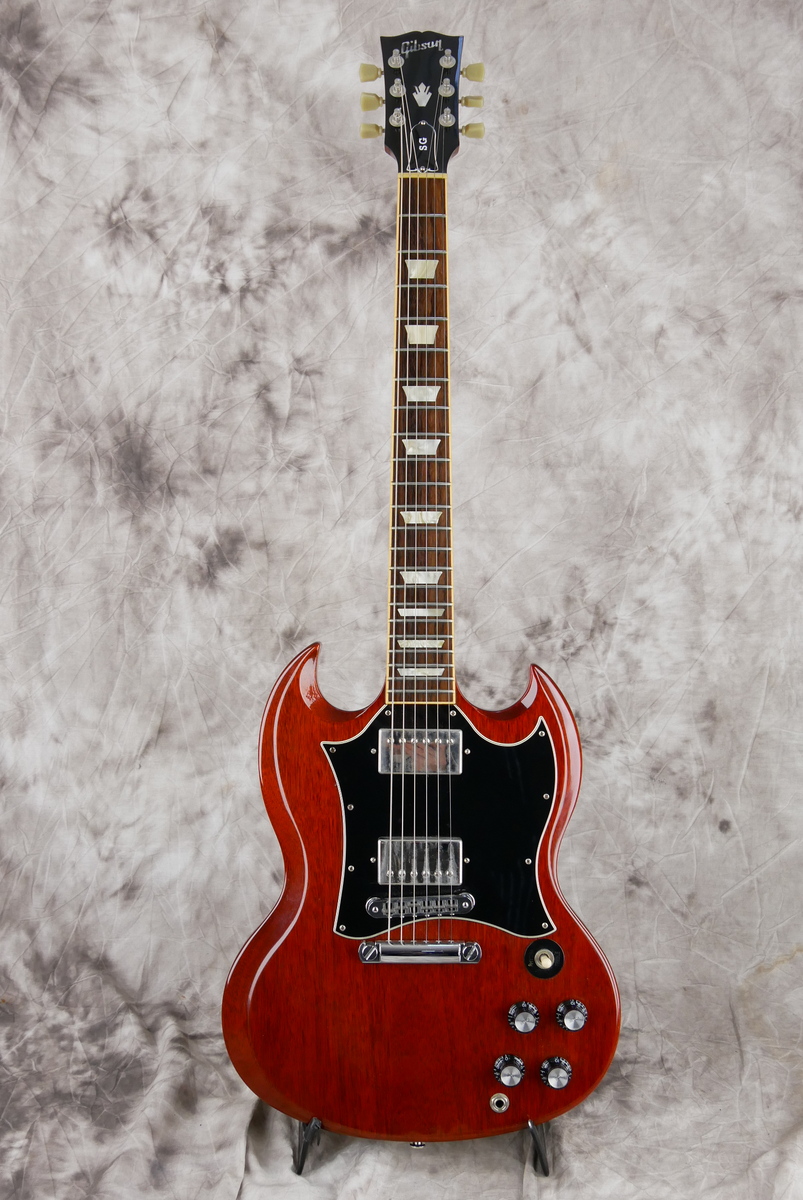 Gibson_SG_standard_cherry_USA_2007-001.JPG