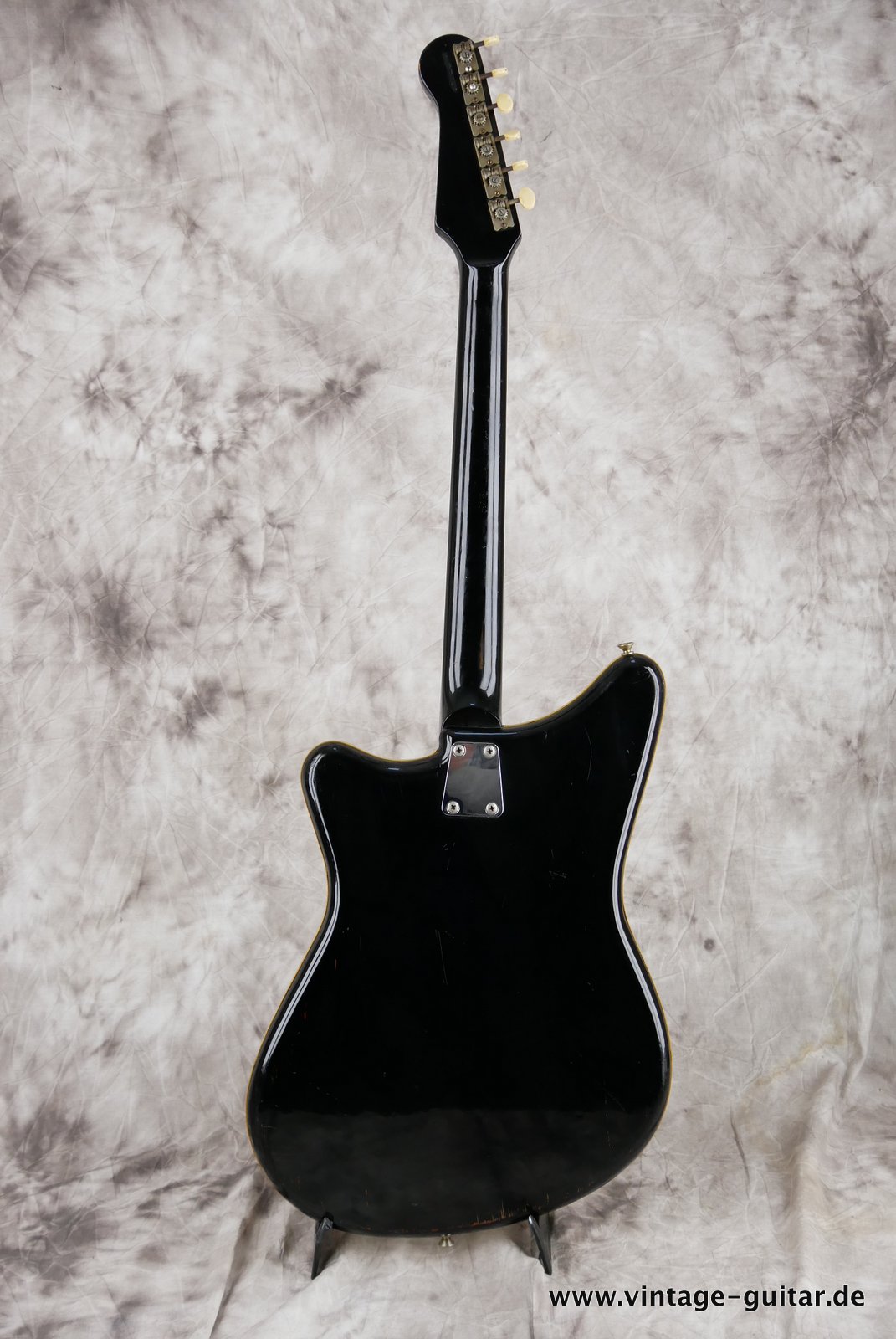 Eko-4V-Tremolo-1963-003.JPG