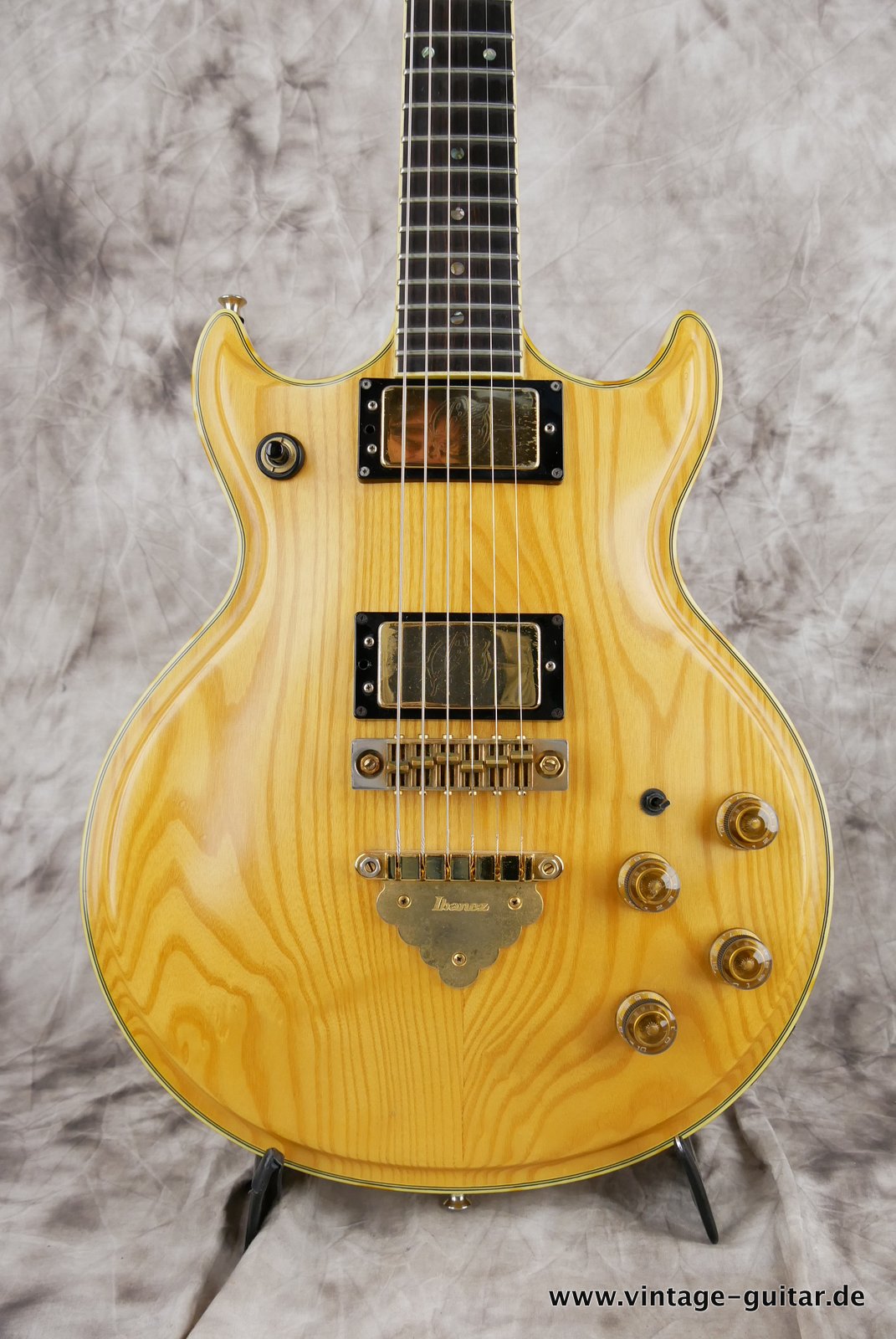 Ibanez-AR-250-NT-1979-natural-002.JPG