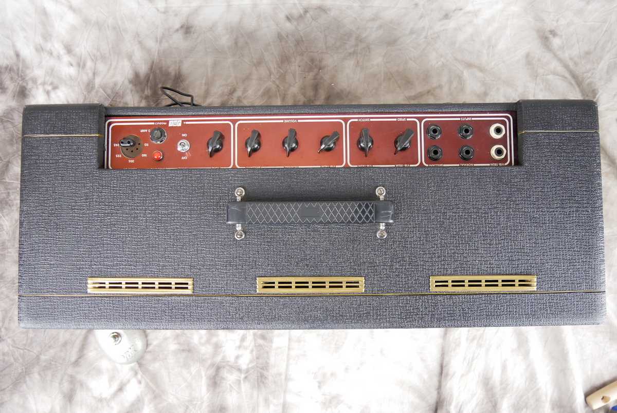 Vox_AC_30_Head_black_1963-002.JPG