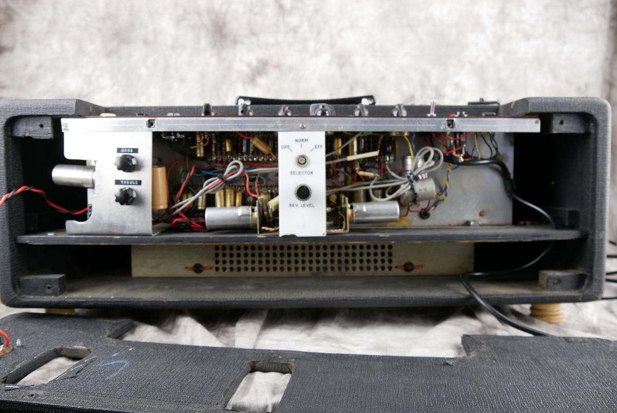 img/vintage/4675/Vox_AC_30_Head_copper_panel_top_boost_black_1963-010.JPG